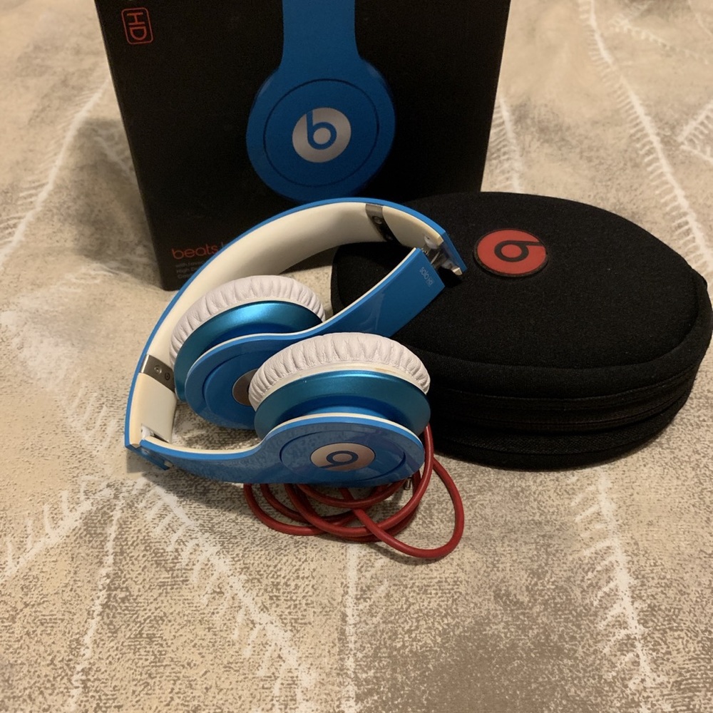 BeatsSolo HD